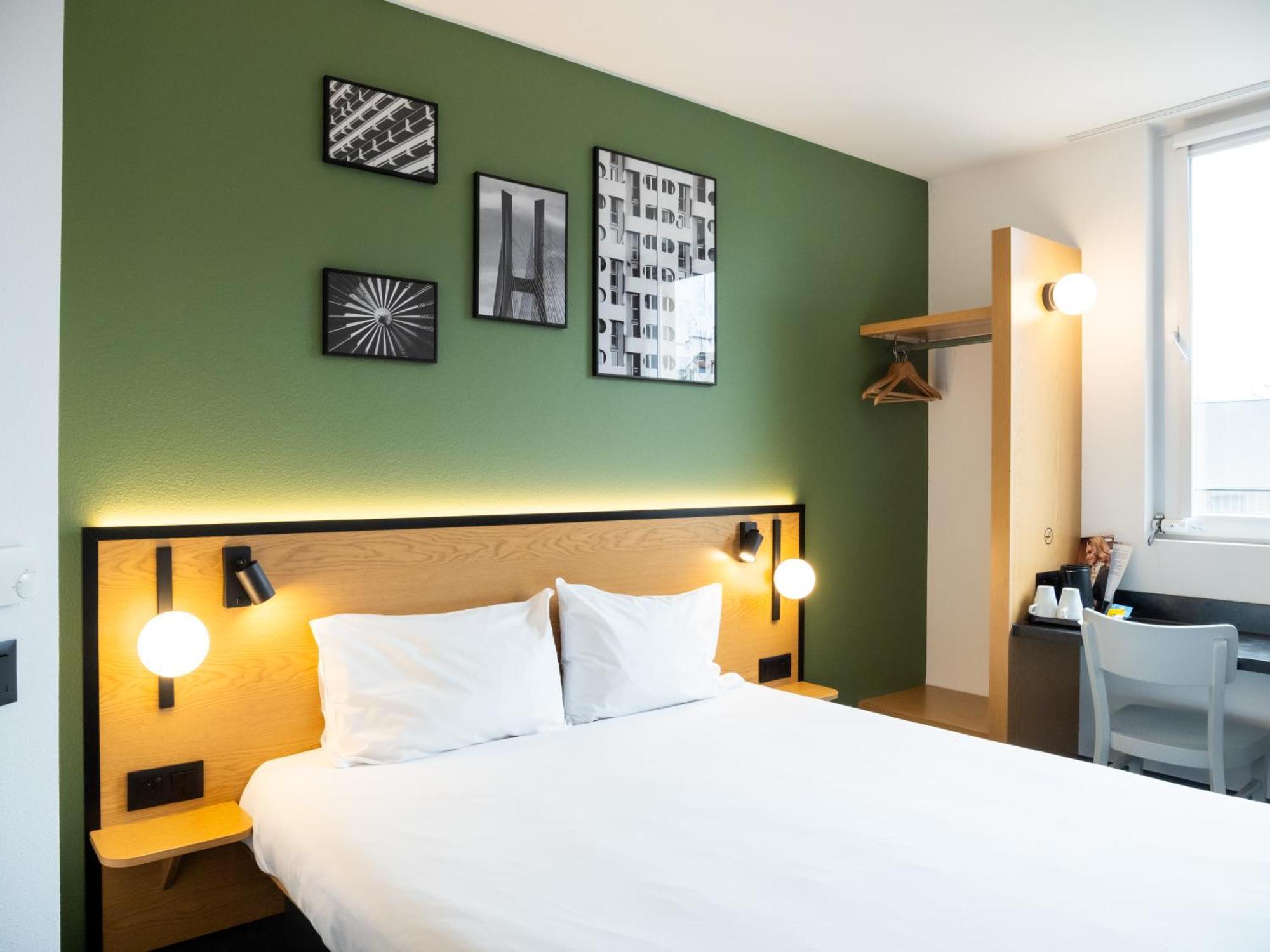 B&B Hotel Wroclaw Centrum Exterior photo
