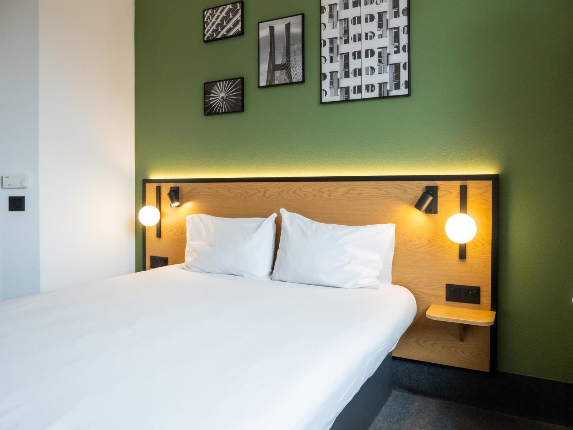 B&B Hotel Wroclaw Centrum Exterior photo