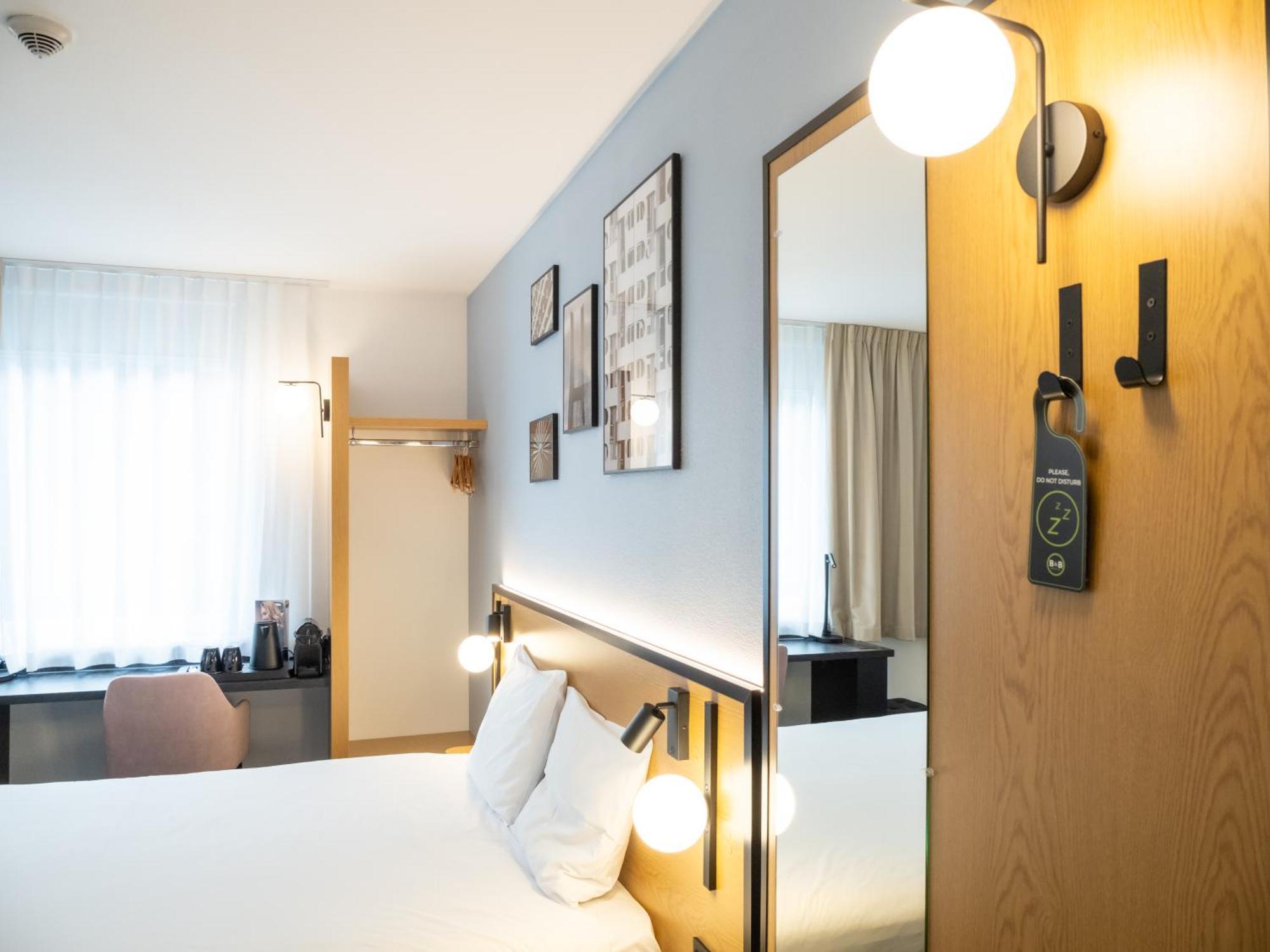B&B Hotel Wroclaw Centrum Exterior photo